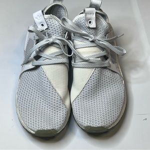 Men’s Adidas sneaker